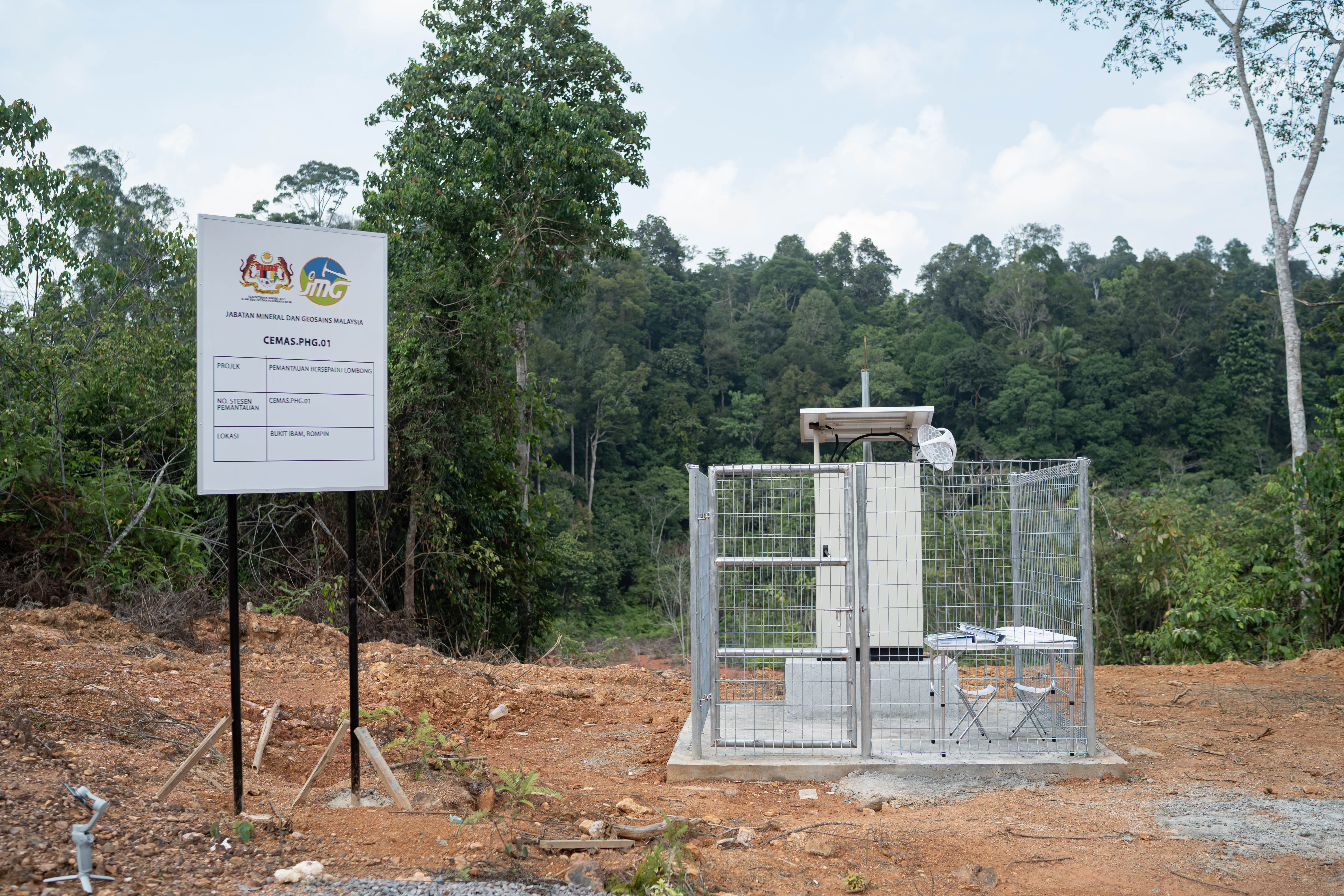 Monitoring Station